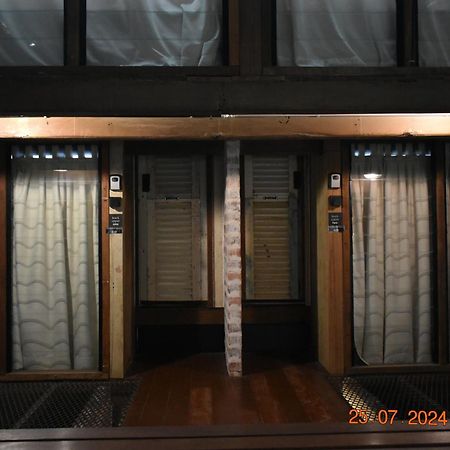 Frenz Republic - Self Check In Hotel George Town Exterior photo